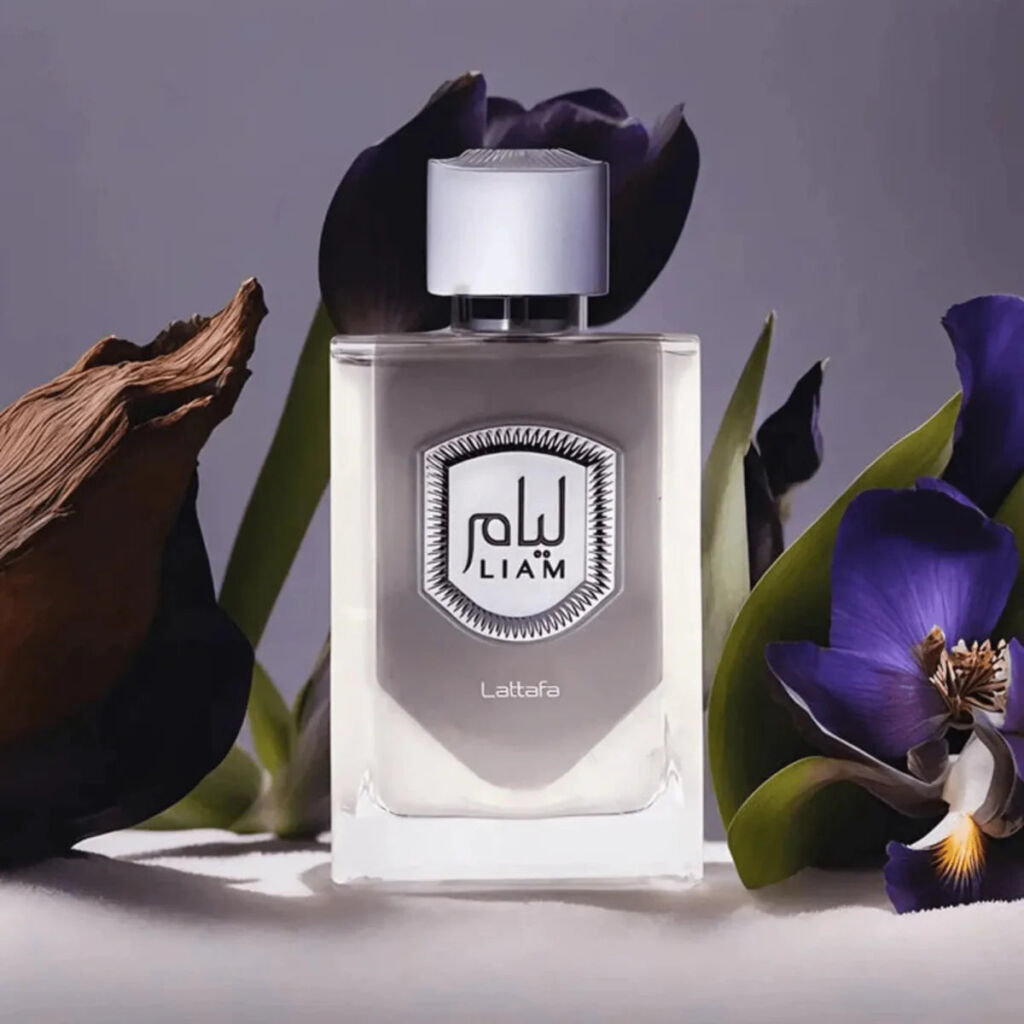 Perfume de Figo: 26 perfumes com a nota de figo em evidência 26 Liam Grey Lattafa: perfume árabe com nota de figo inspirado em Gris Charnel da BDK.
