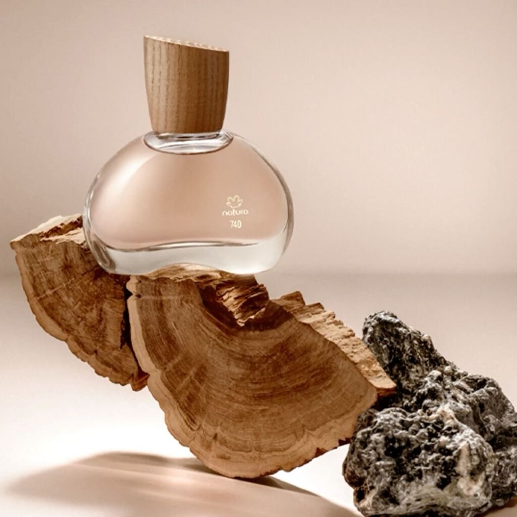 Perfume de Figo: 26 perfumes com a nota de figo em evidência 50 Eau de Parfum Natura 740 Sândalo Breu Branco