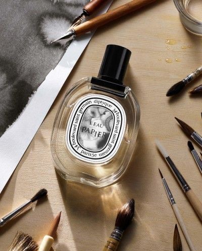 Sobre o perfume Paper Plans da Le botanic 4 L'Eau Papier de Diptyque