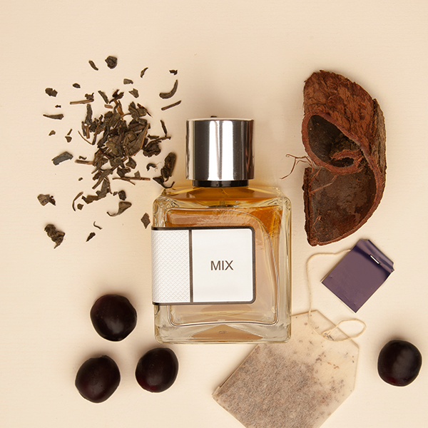 Resenha | Perfumes contratipos Par Fun 8 Perfume Mix Par Fun inspirado em Mixed Emotions de Byredo